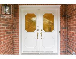4 Robaldon Road, Toronto, ON M9A5A7 Photo 21