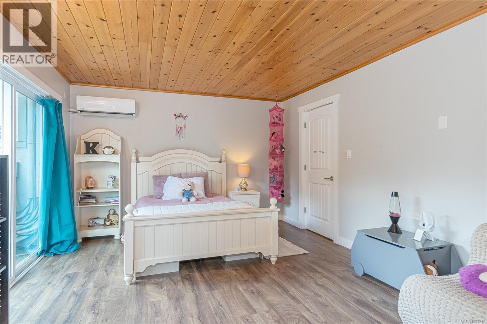 3729 Panorama Cres - 43