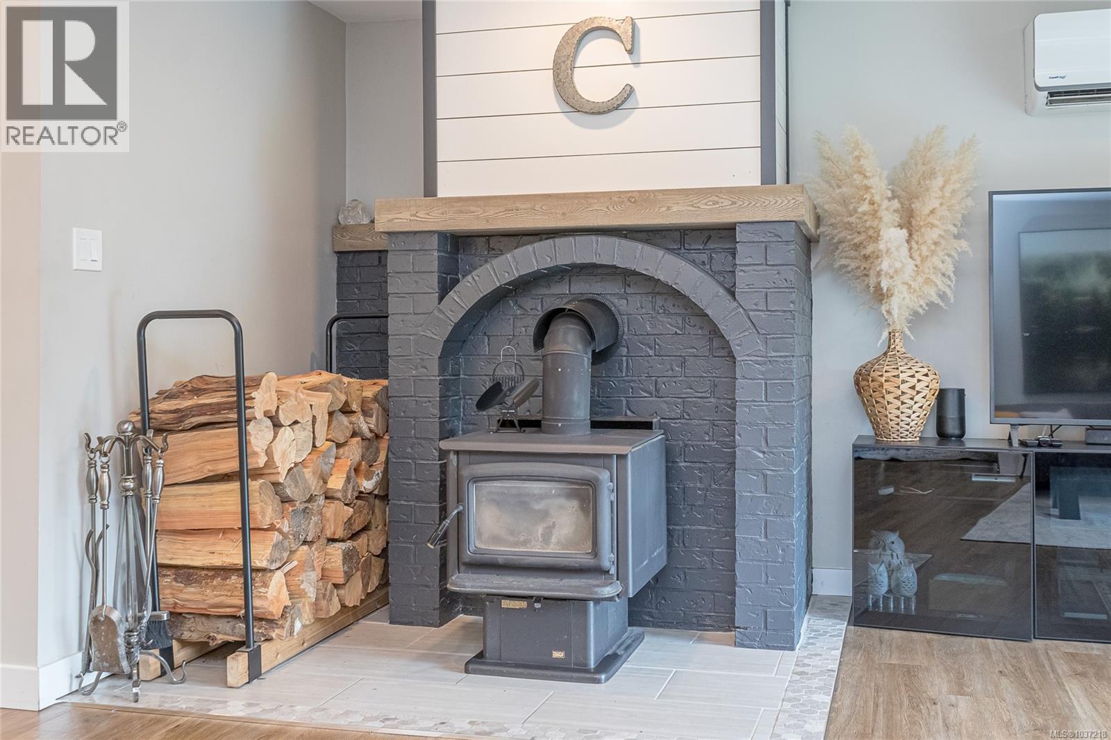 3729 Panorama Cres - 14