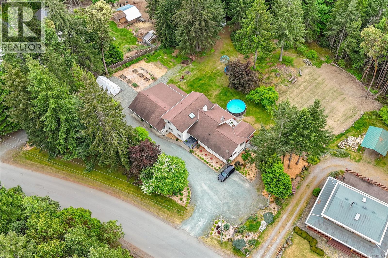 3729 Panorama Cres - 95