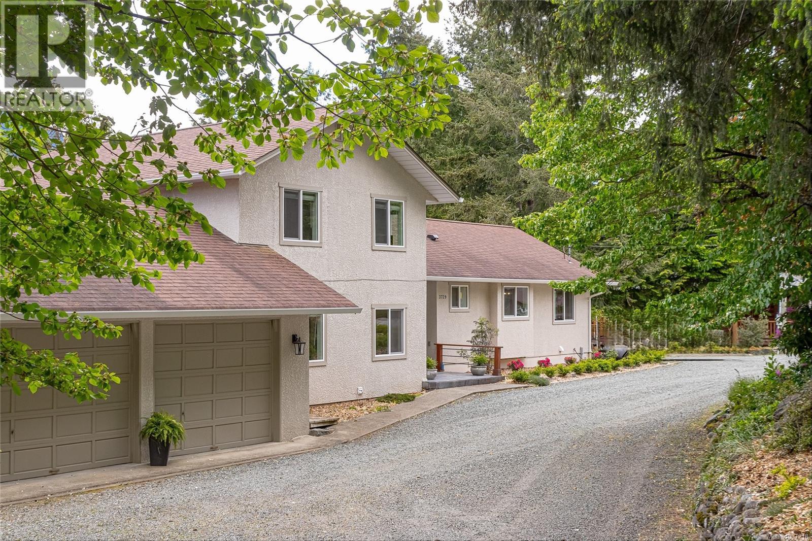 3729 Panorama Cres - 93