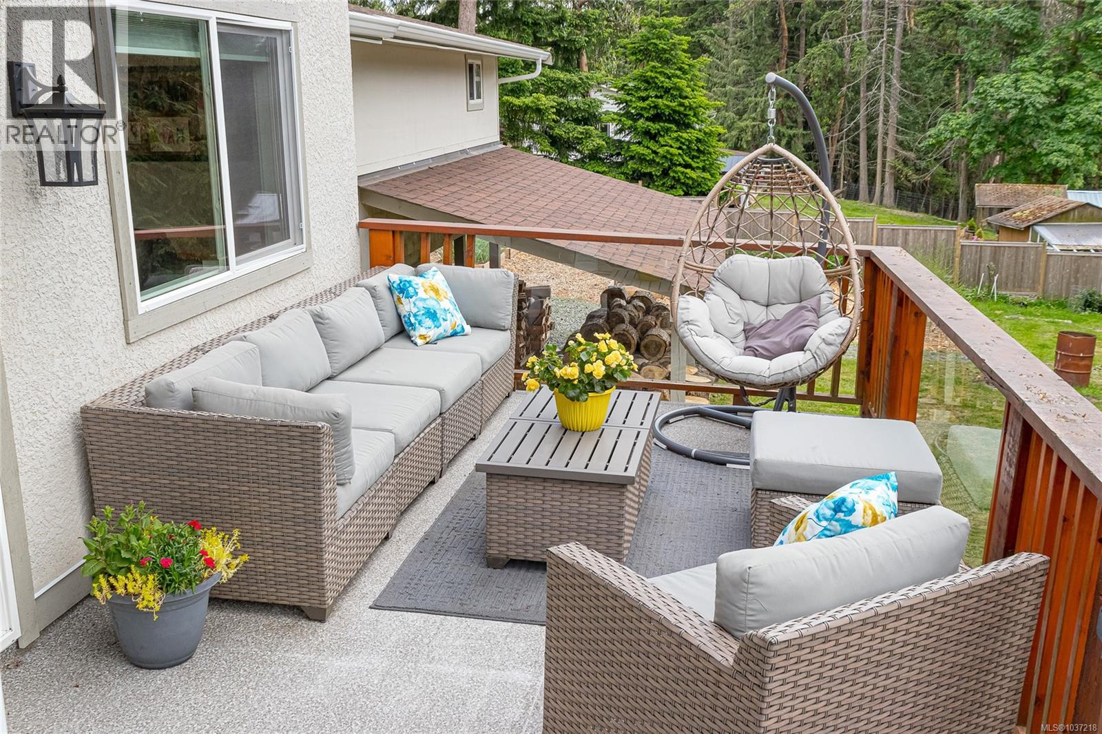 3729 Panorama Cres - 75