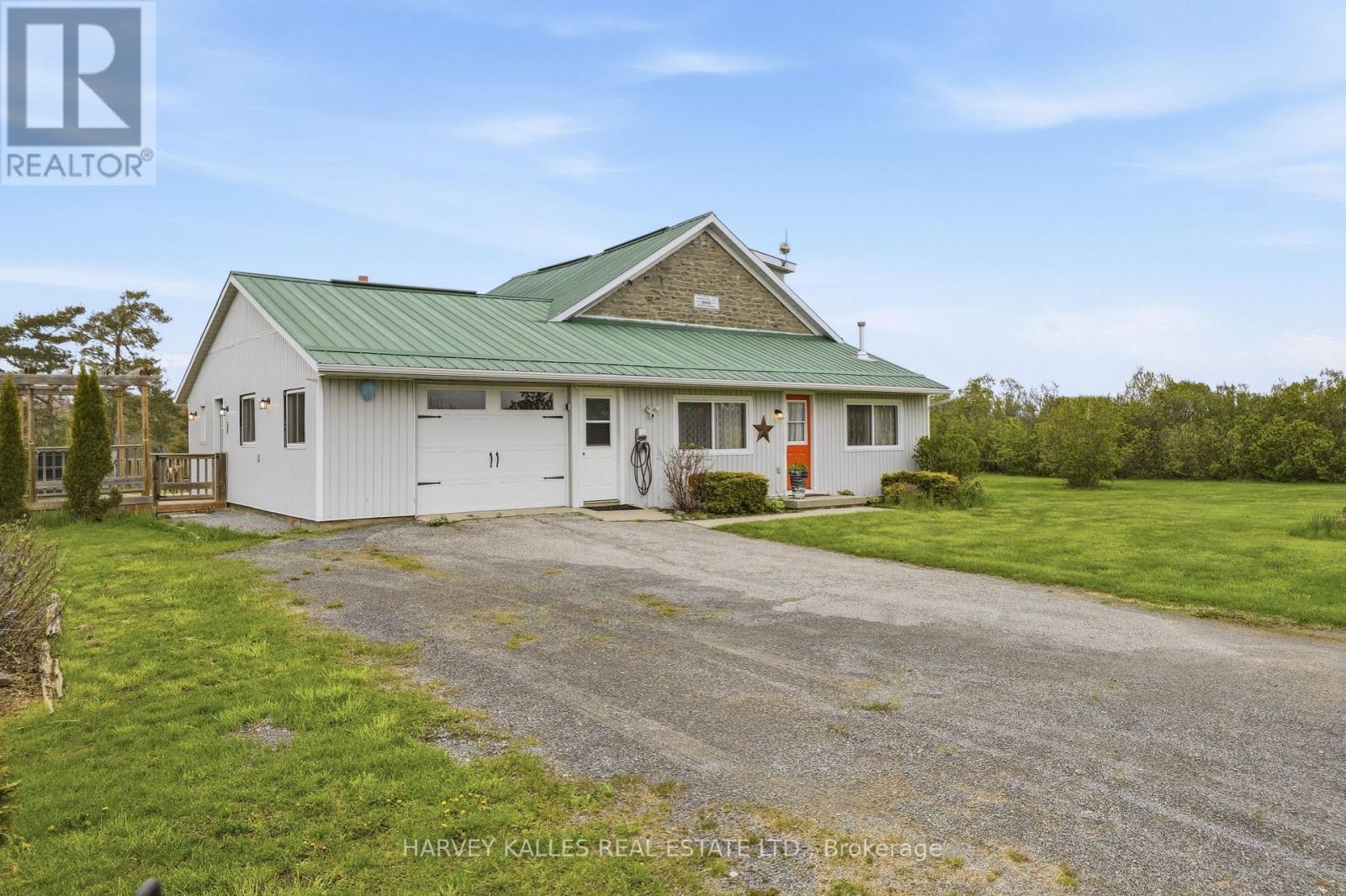 8 SCHOOL HOUSE ROAD - Image 2