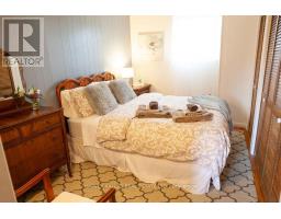 8 School House Road, Prince Edward County, ON K0K2P0 Photo 10