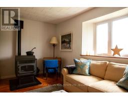 8 School House Road, Prince Edward County, ON K0K2P0 Photo 12