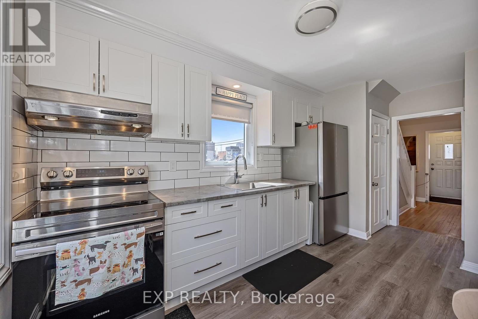 1470 LAPERRIERE AVENUE - 13