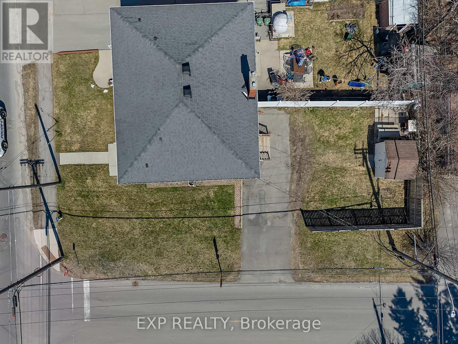 1470 LAPERRIERE AVENUE - 37