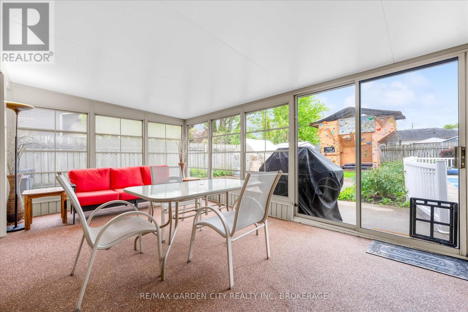 44 ALEXANDRA BOULEVARD - 20