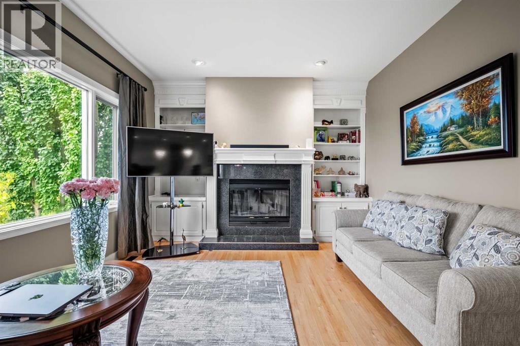 136 Patrick View SW - 4