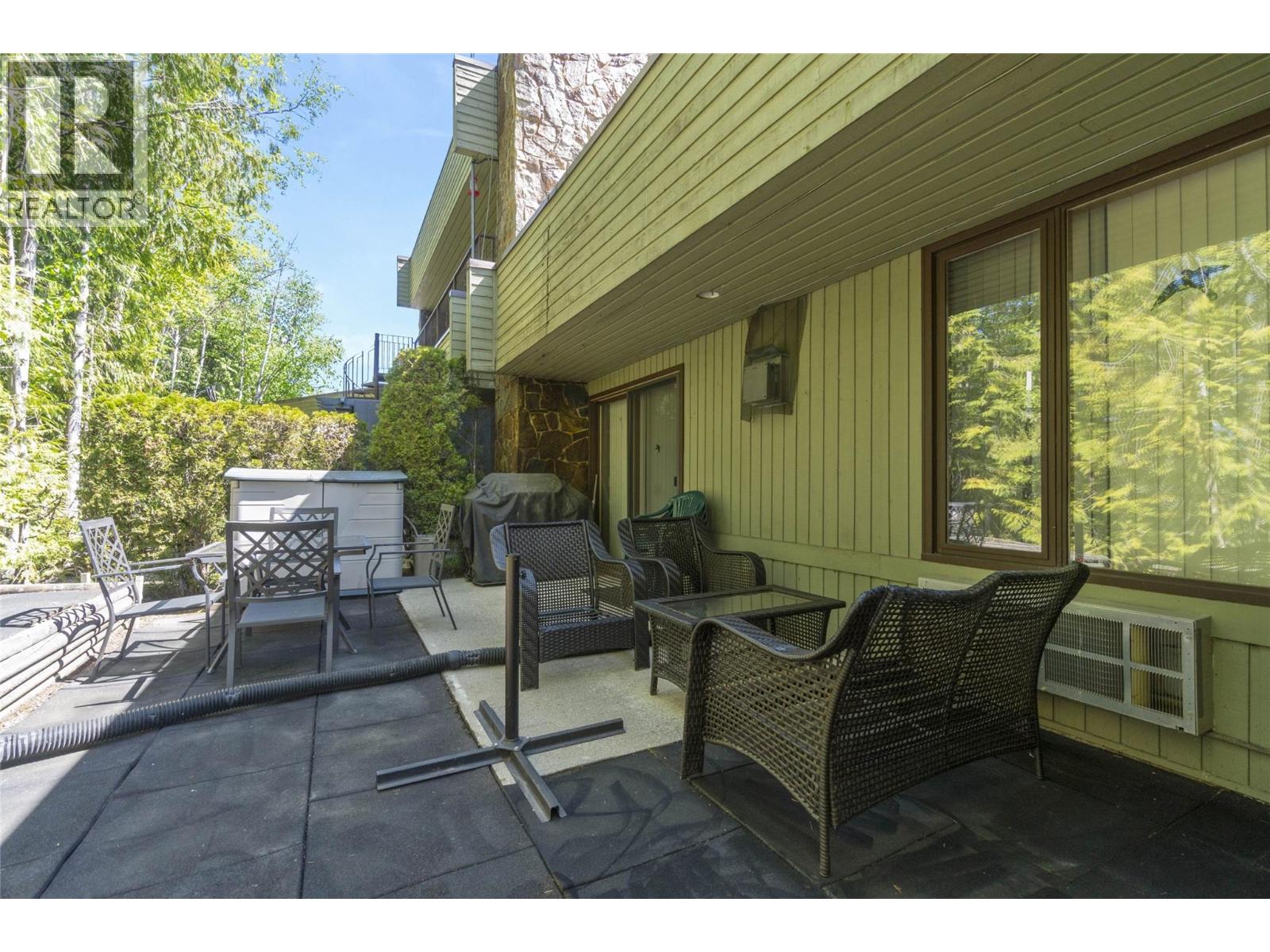 2924 Eagle Bay Road Unit# 1 to 5, Blind Bay