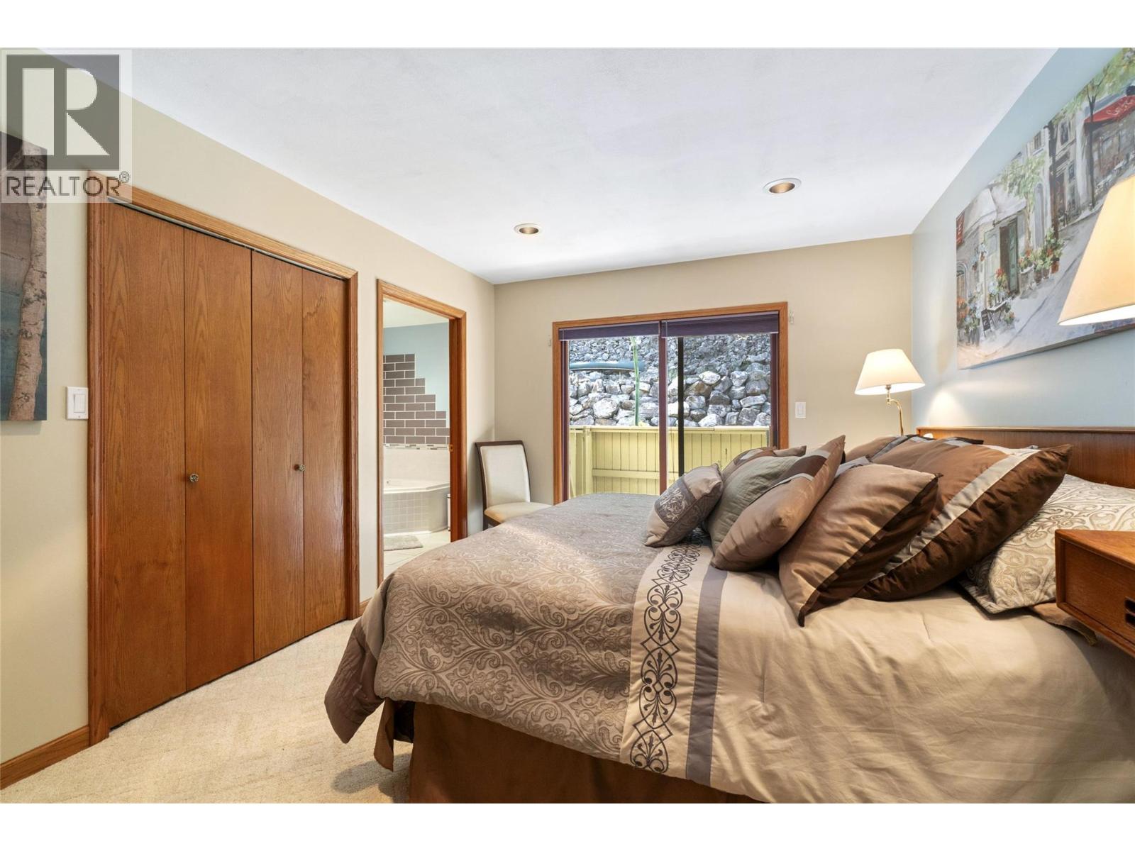 2924 Eagle Bay Road Unit# 1 to 5, Blind Bay