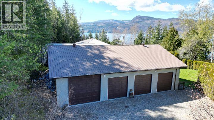2924 Eagle Bay Road Unit# 1 to 5, Blind Bay
