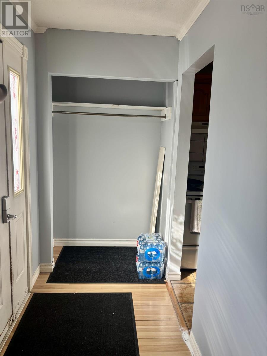 159 Old Post Road - 11