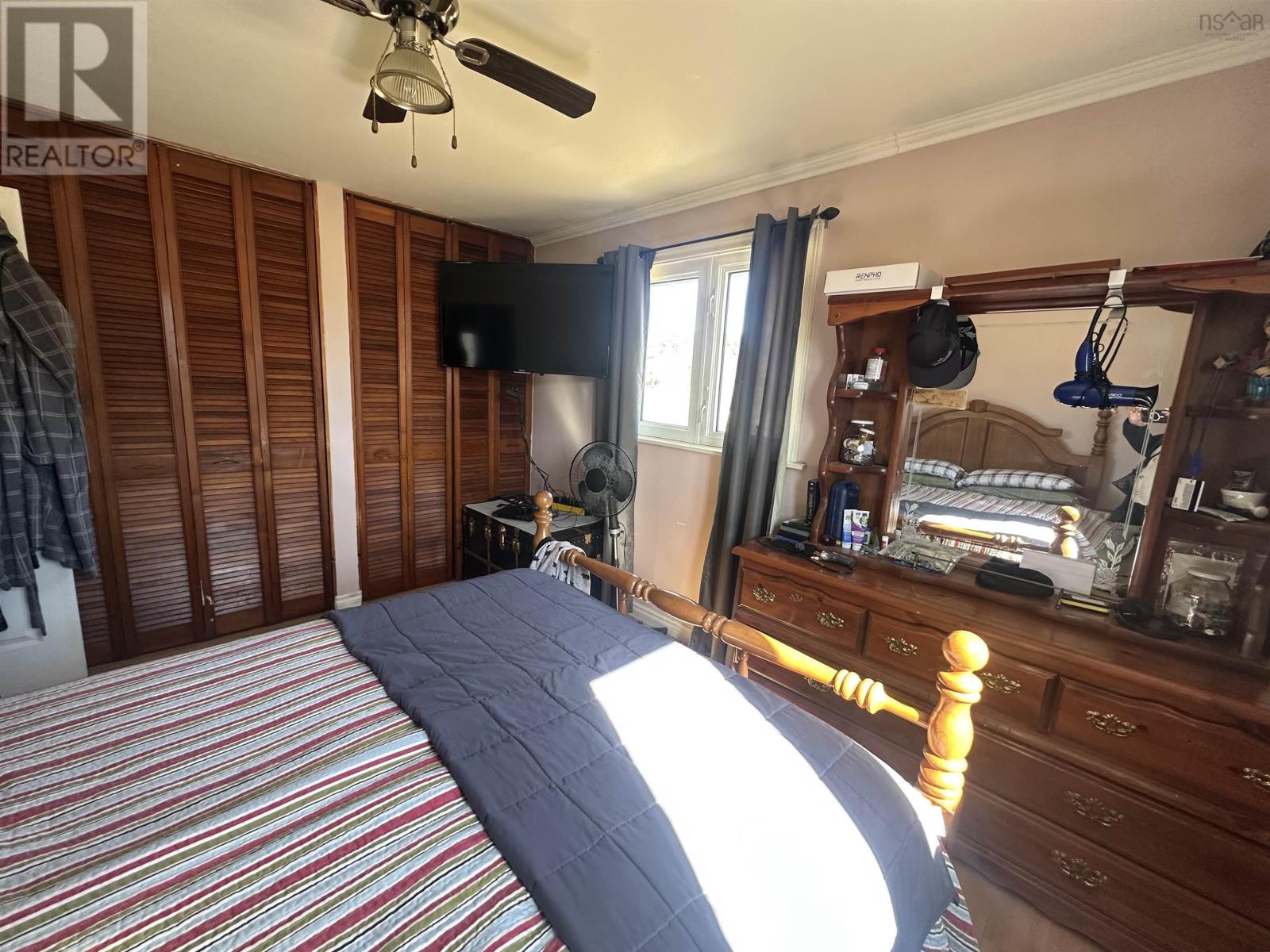 159 Old Post Road - 22