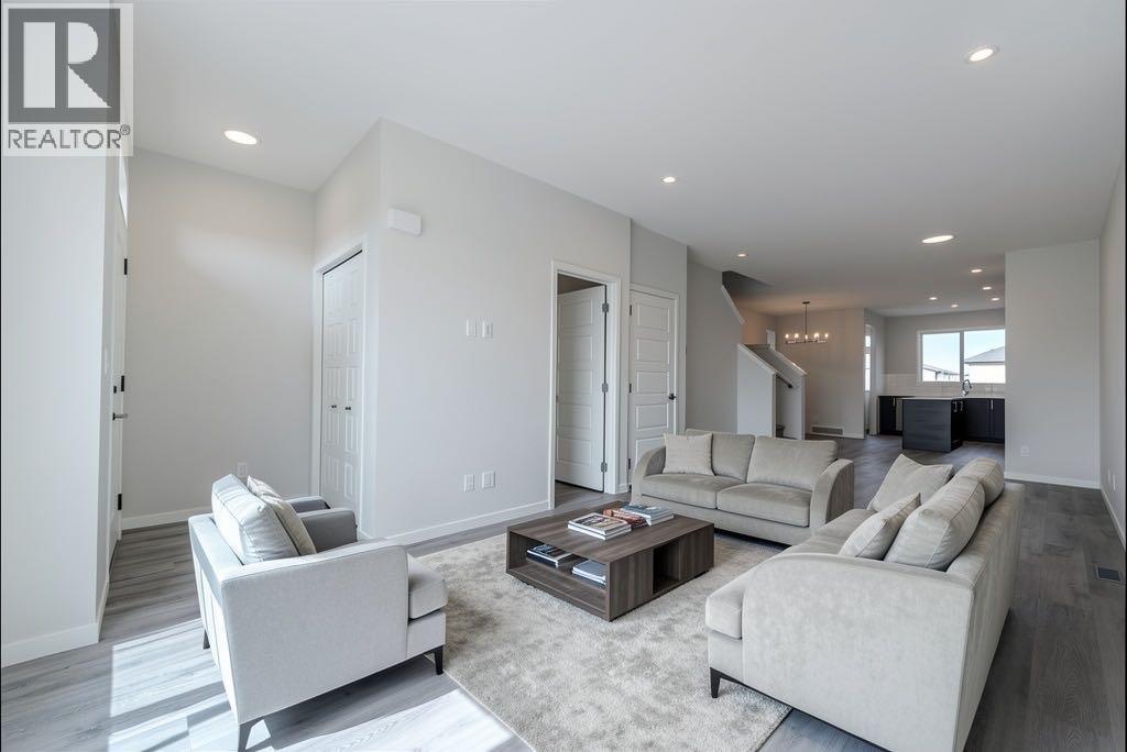 90 Edith Green NW - 7