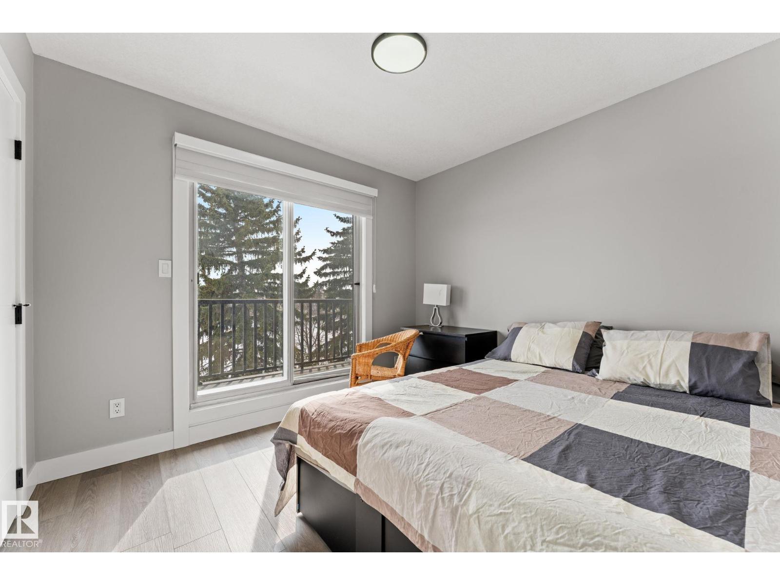 10673 161 AV NW - 27