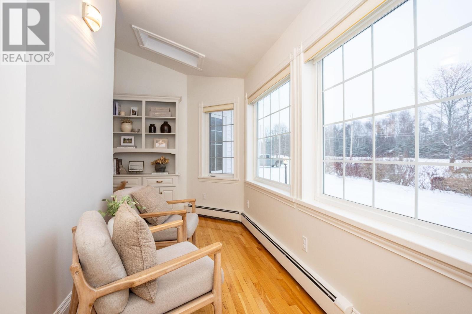 21 Spruce Lane - 14