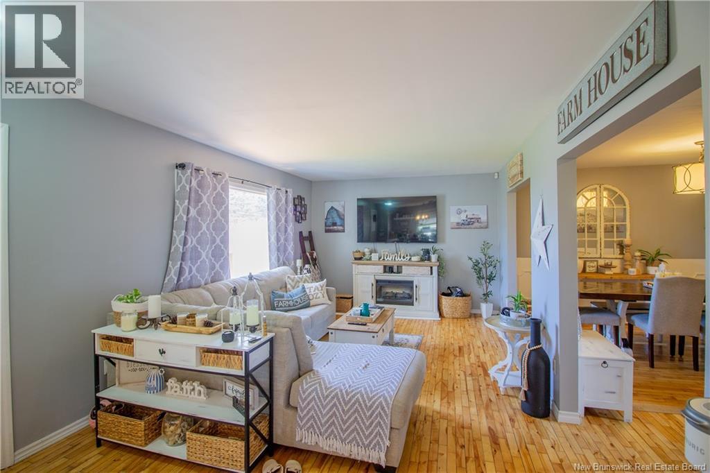 731 Red Head Road - 13
