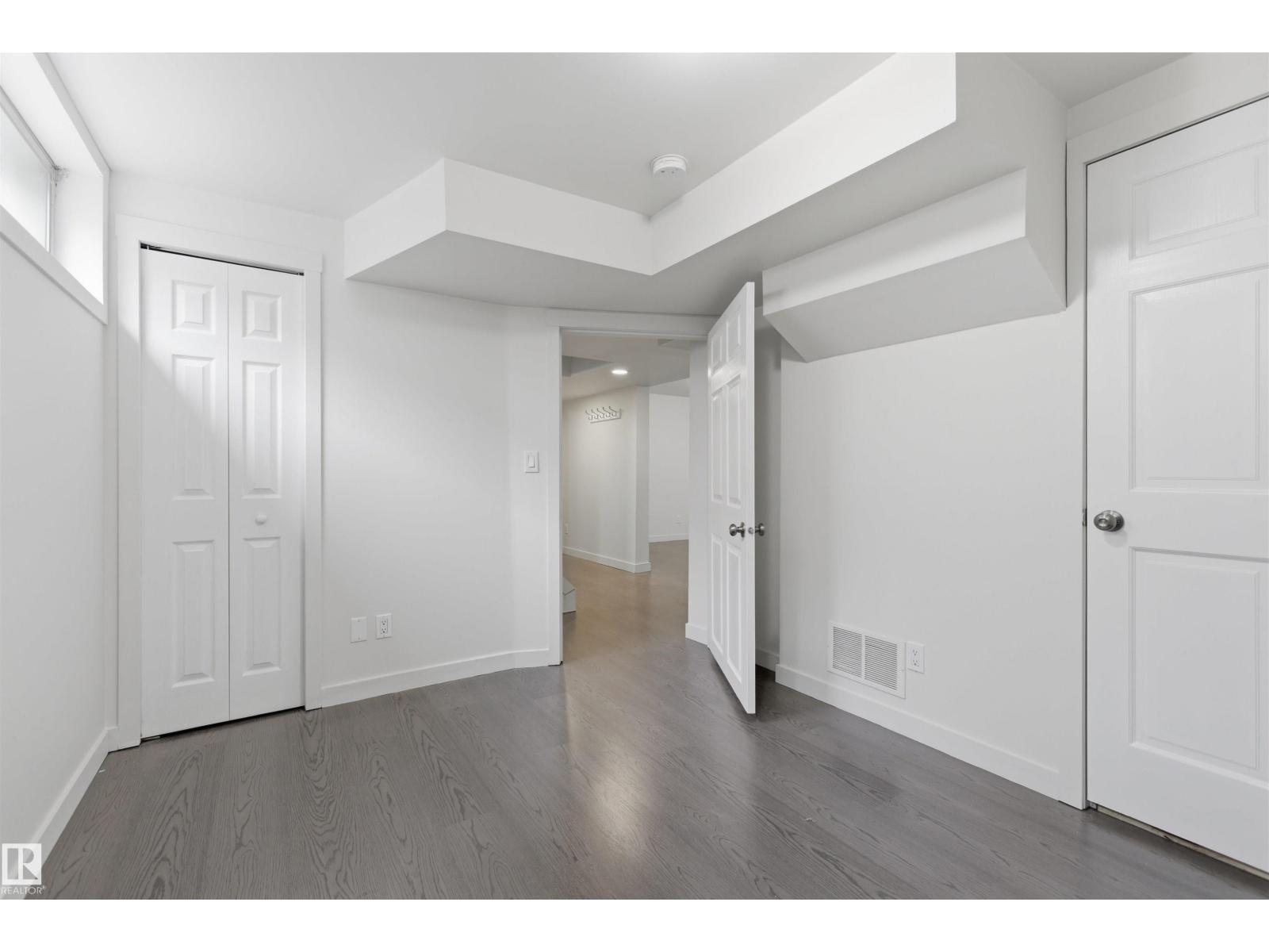 7604 142 AV NW - 39