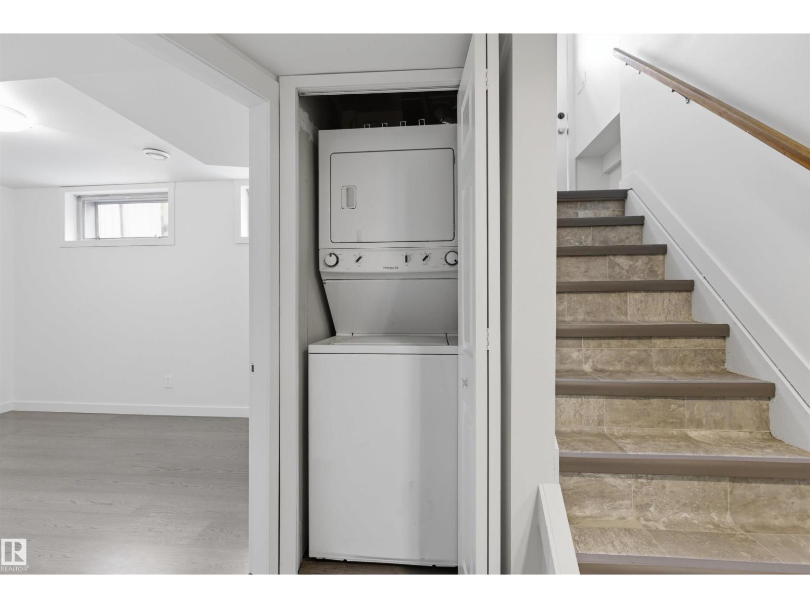 7604 142 AV NW - 42