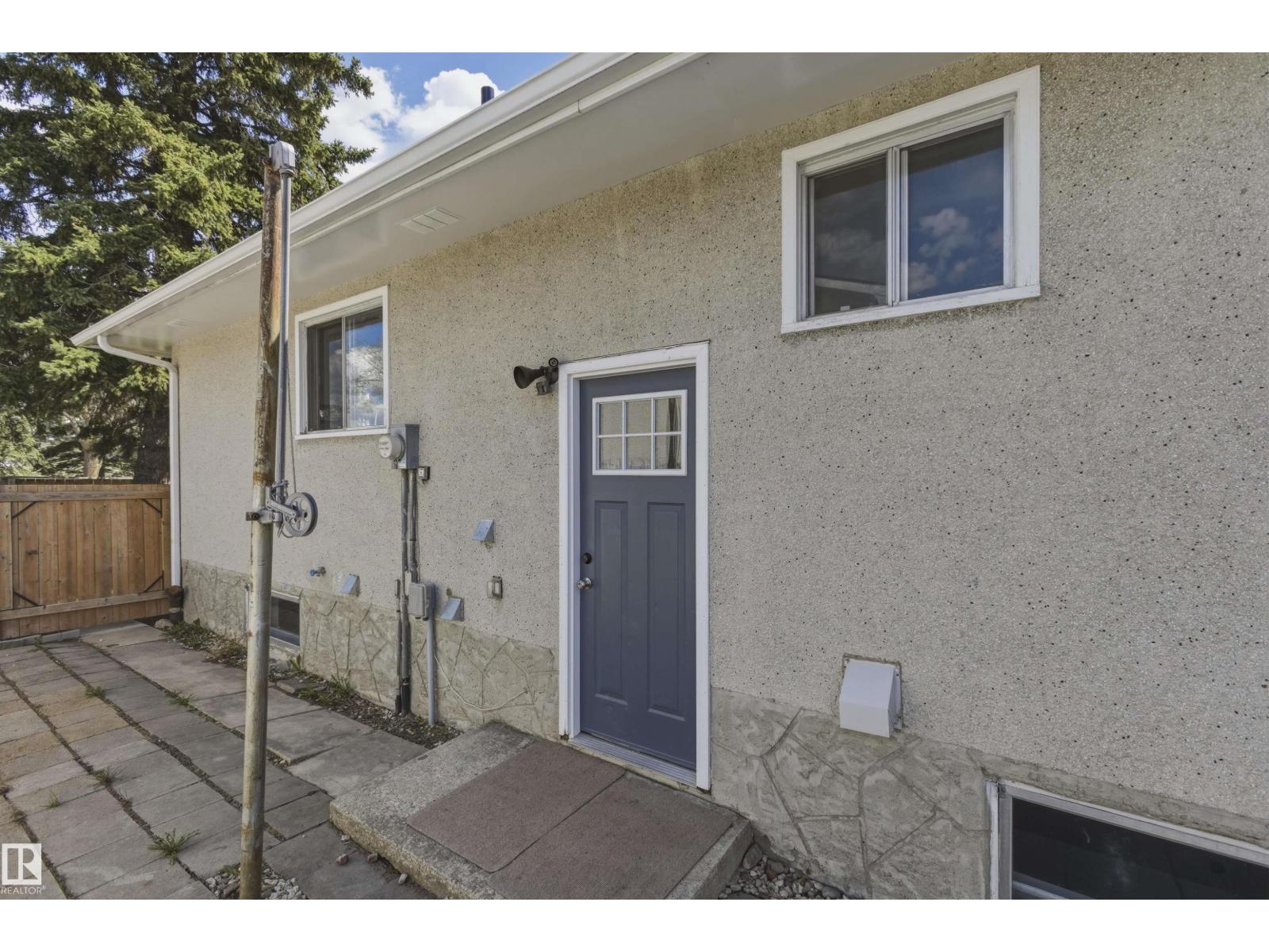 7604 142 AV NW - 52