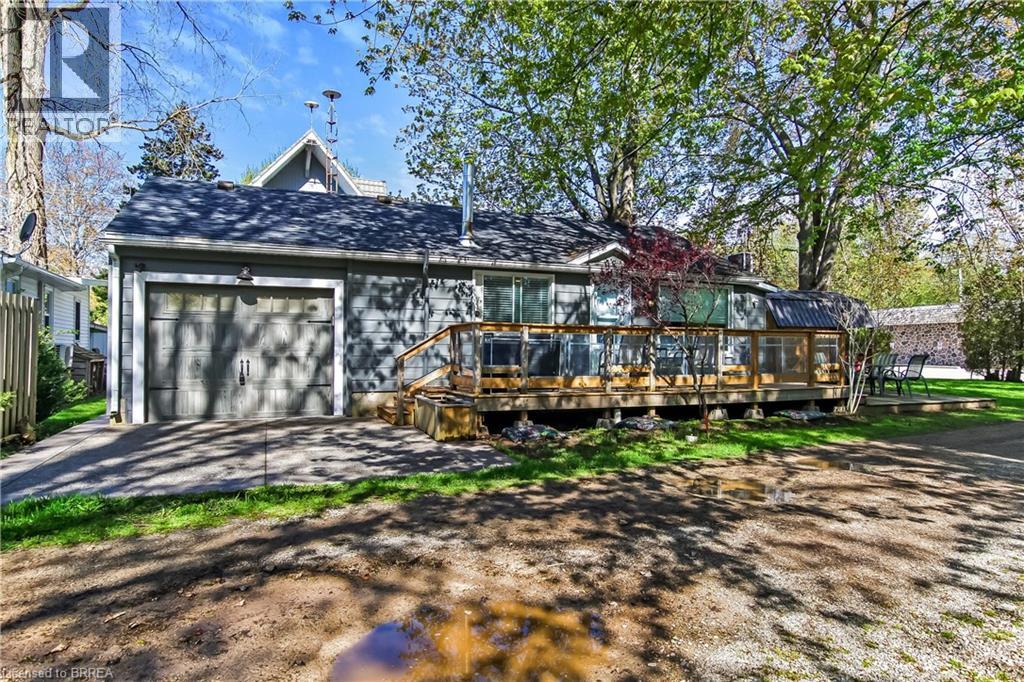 4 TYLER Street - 2