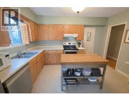 3425 W 33rd Avenue, Vancouver, BC V6N2H1 Photo 8