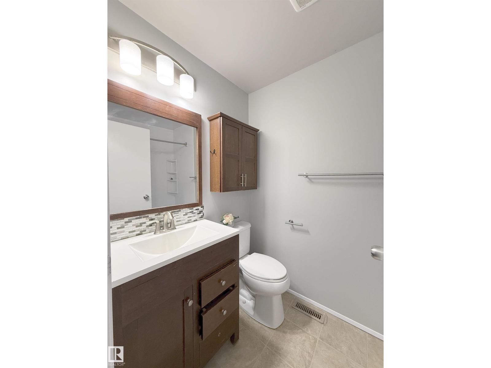 5514 93A AV NW - 21