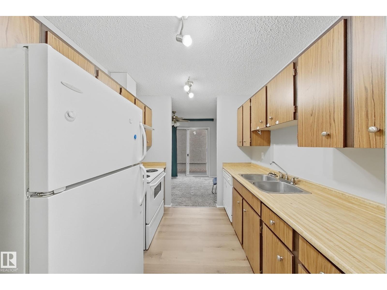 5514 93A AV NW - 7