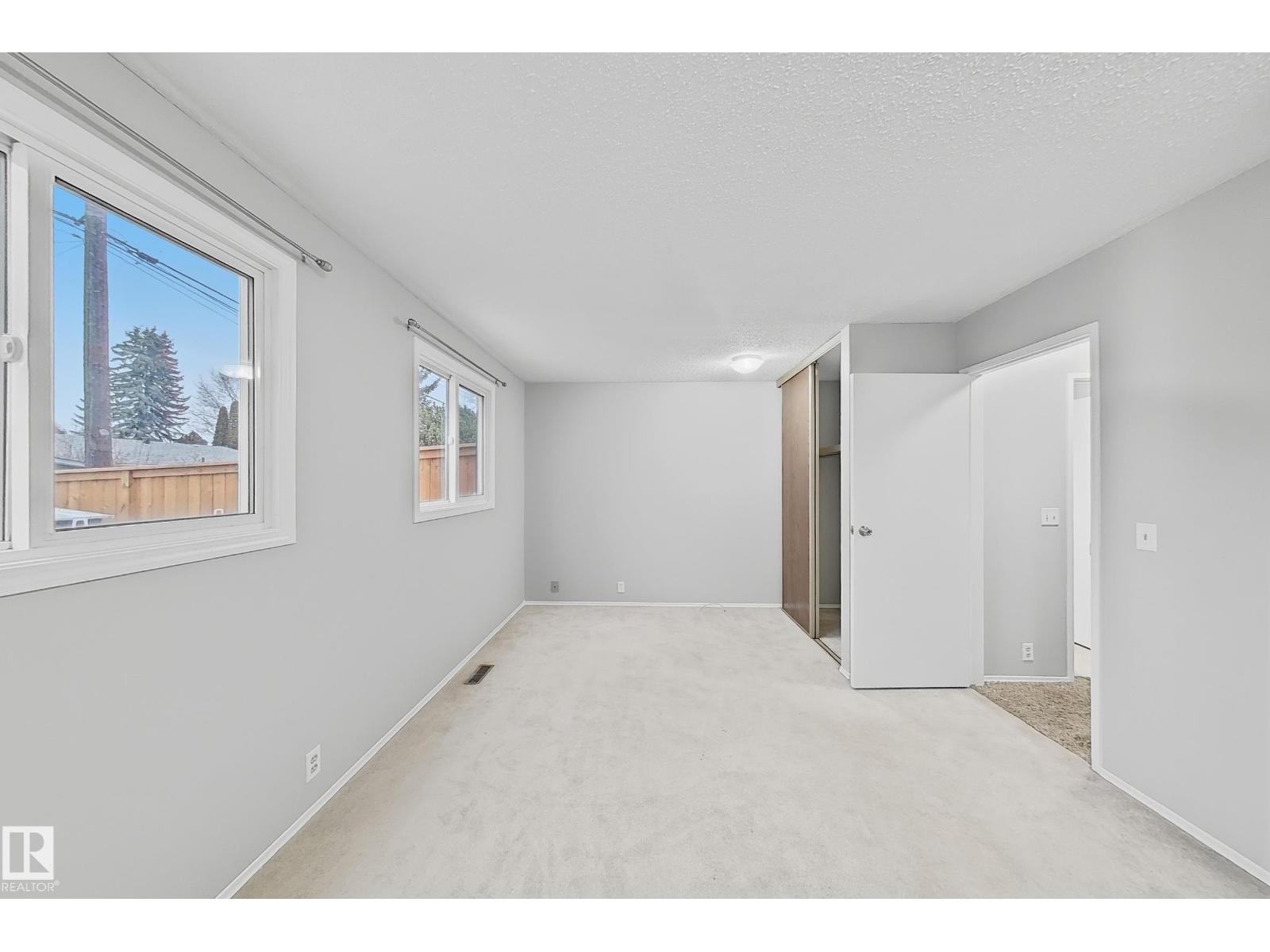 5514 93A AV NW - 9