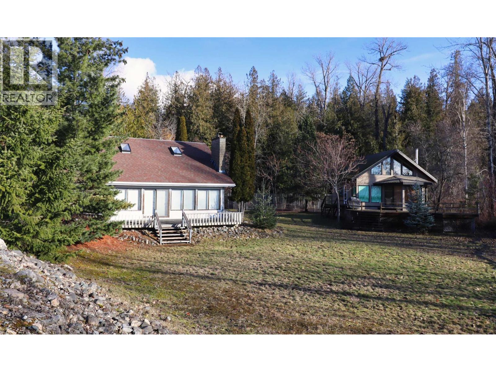6884 Squilax-Anglemont Road - 2