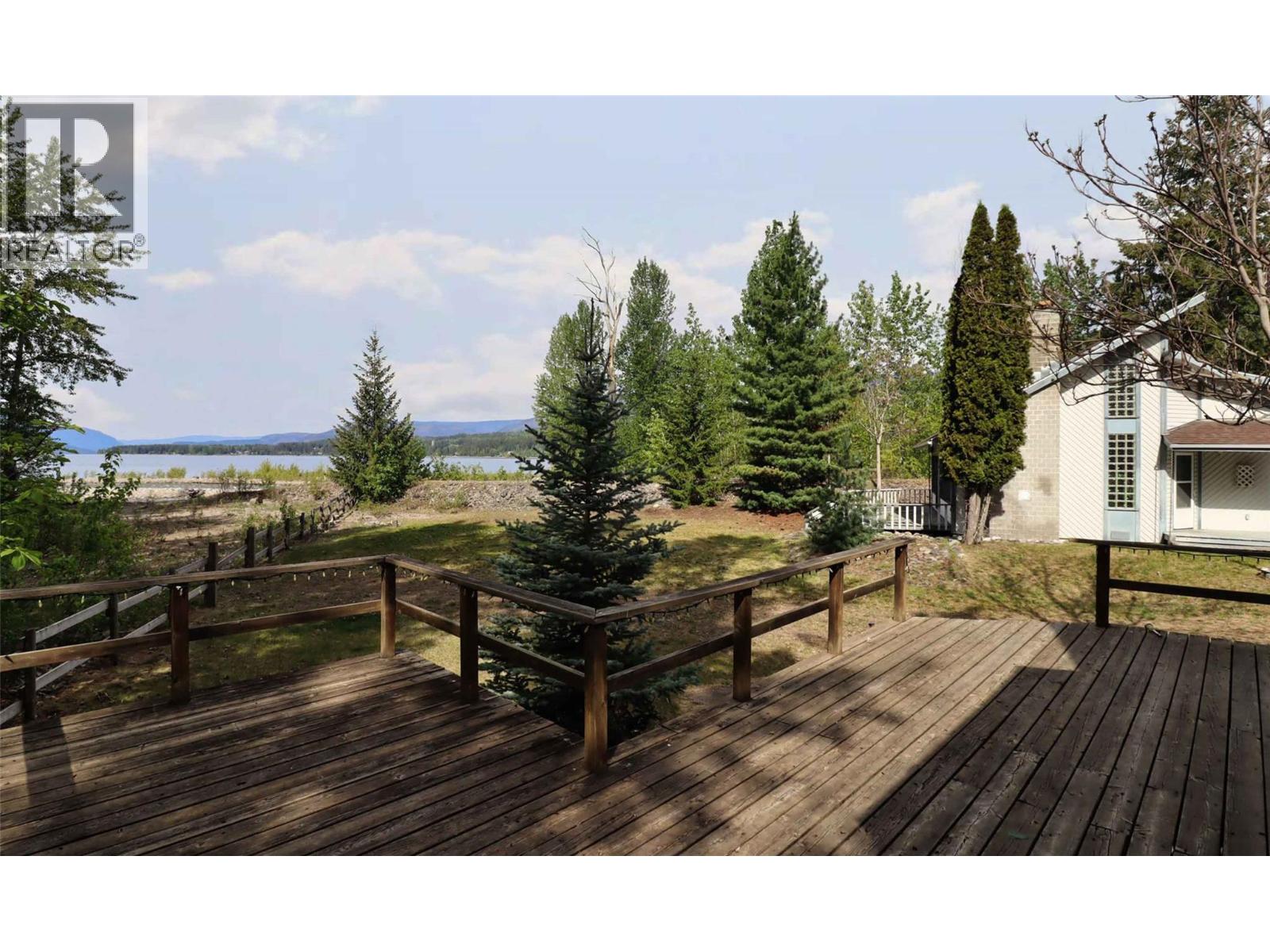 6884 Squilax-Anglemont Road - 66