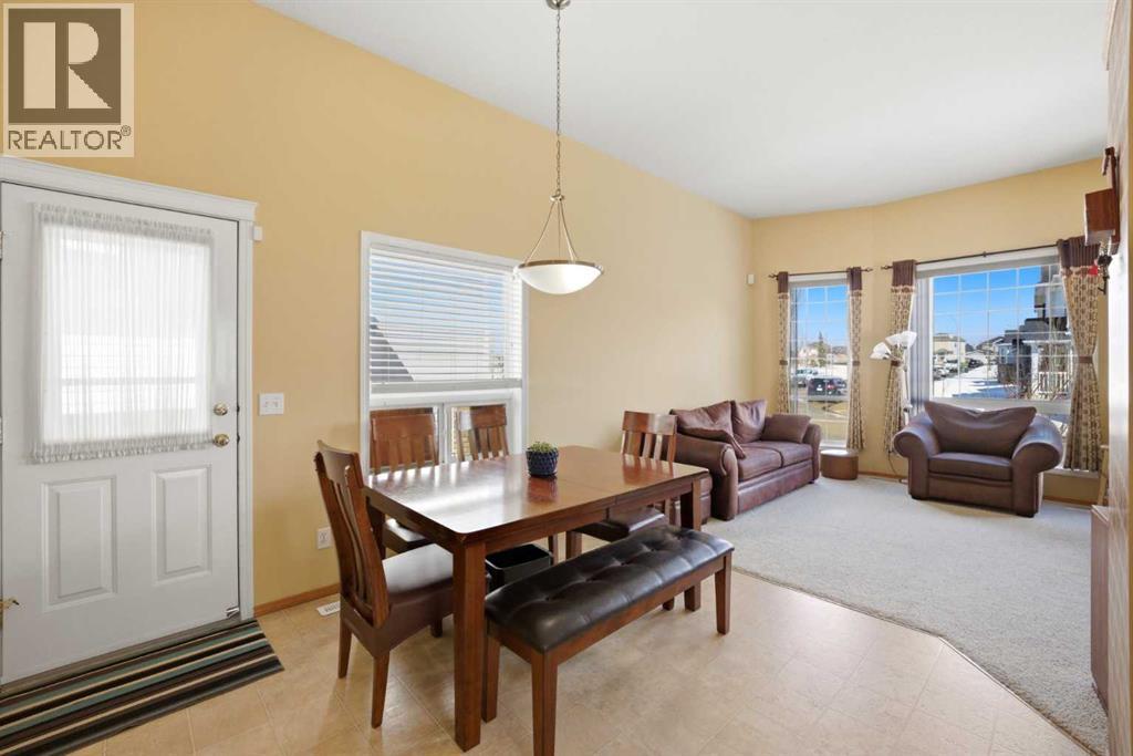 39 Saddlemont Close NE - 6
