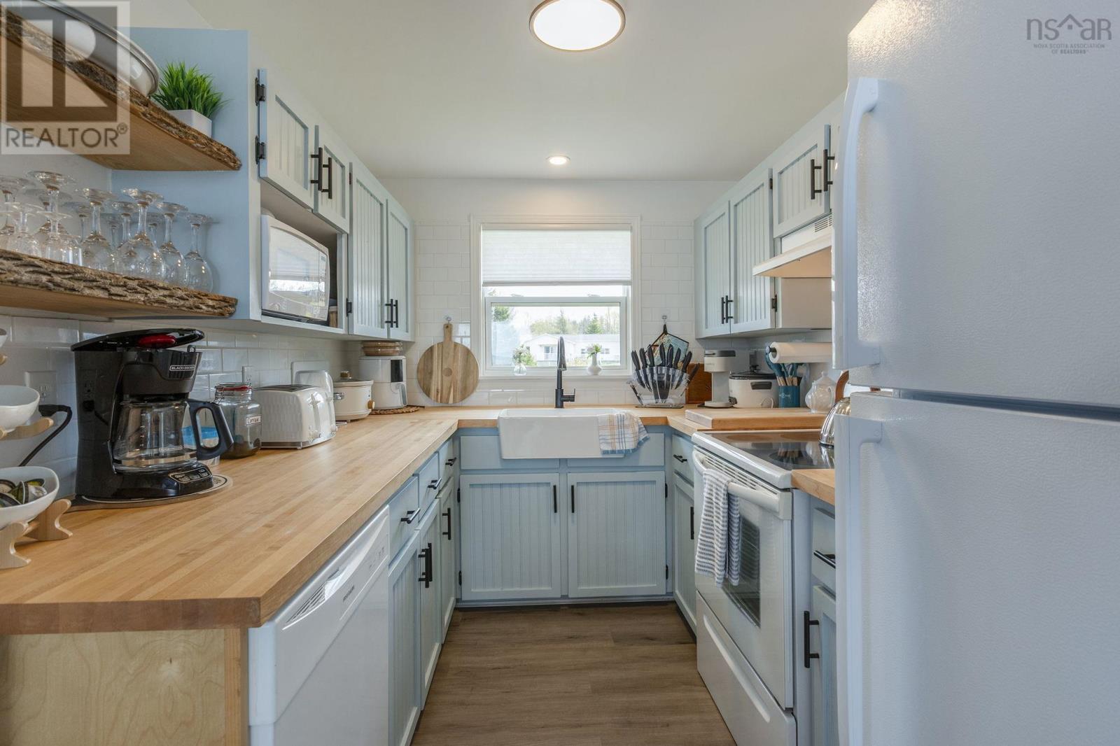 Property 22 of 46 of 30 Blomidon View Lane