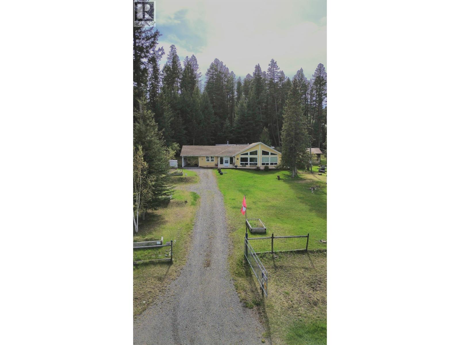 5328 KALLUM DRIVE - Image 2