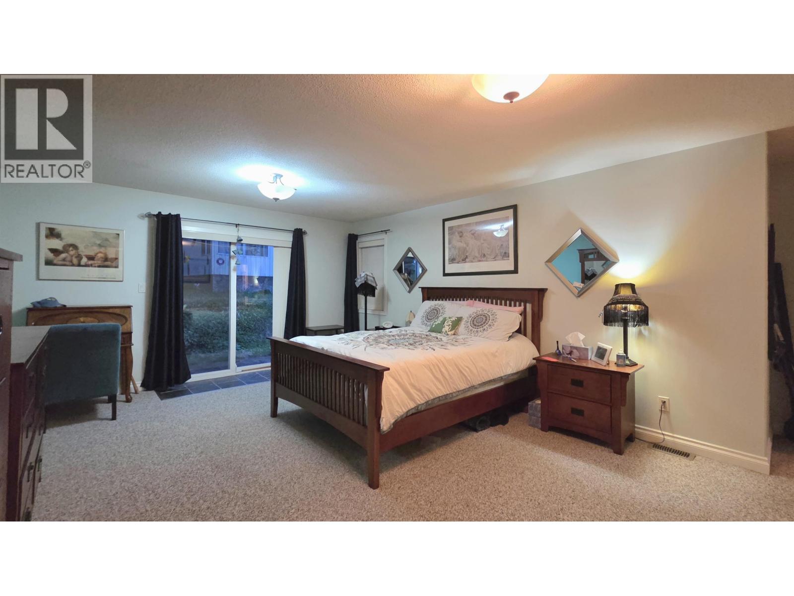 5328 KALLUM DRIVE - 23