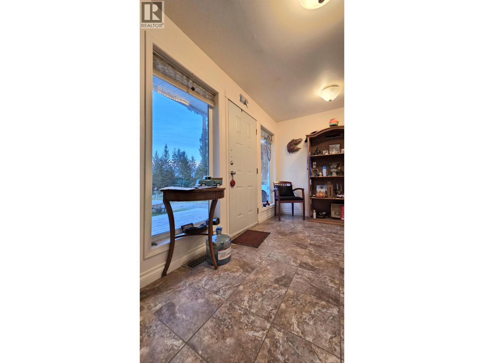 5328 KALLUM DRIVE - 22