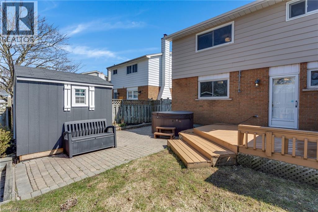 86 MCGARRY Drive - 40