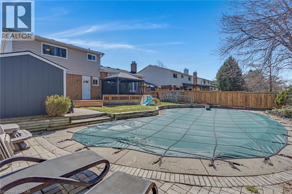 86 MCGARRY Drive - 43