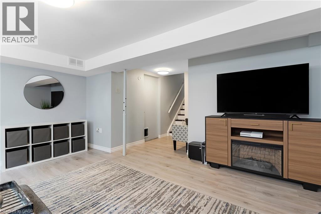 86 MCGARRY Drive - 36