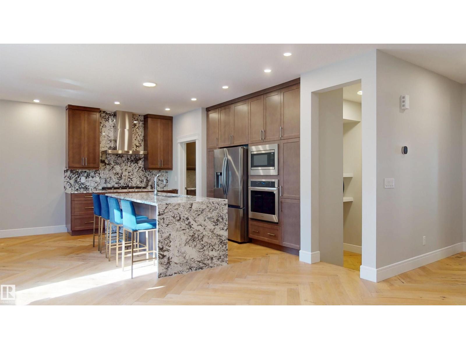 2112 208 ST NW - 7