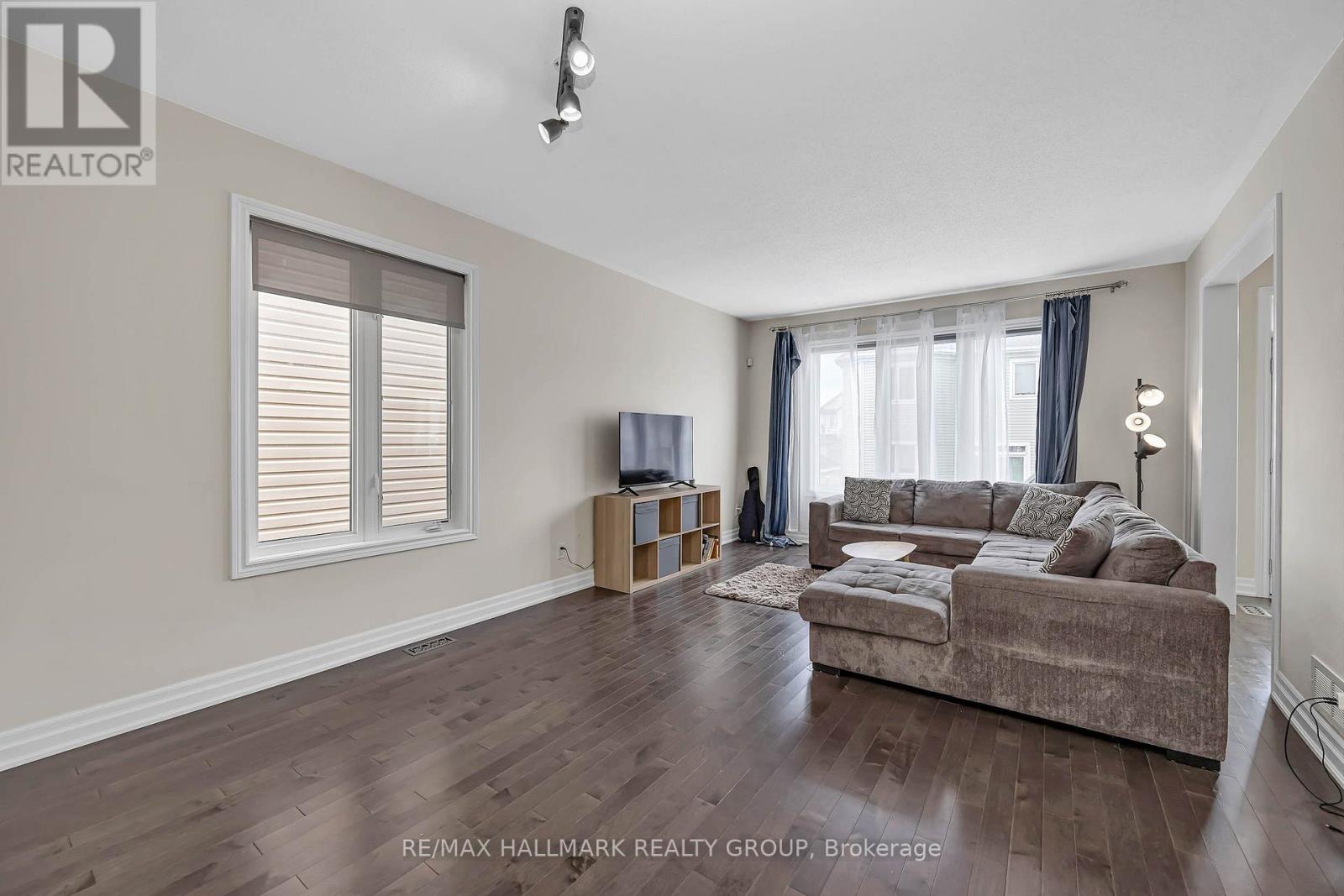 3718 RIVERBREEZE STREET - 10