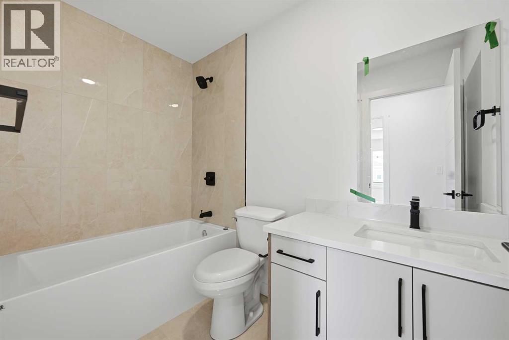 8814 48 Street NE - 38