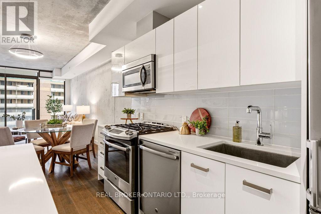 #712 224 LYON STREET N - 11