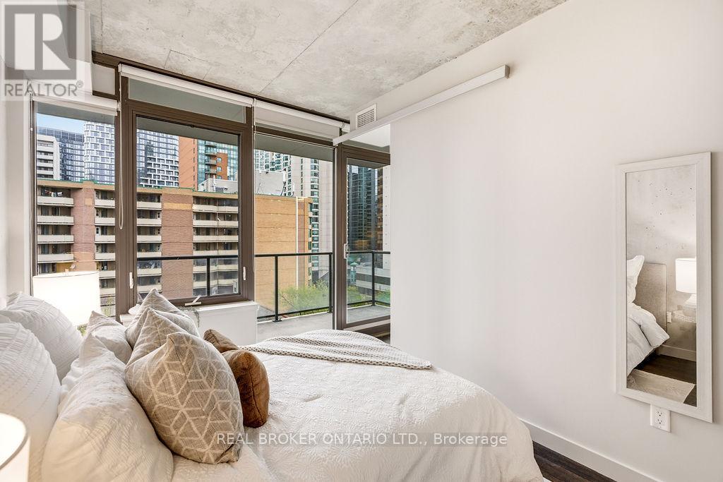 #712 224 LYON STREET N - 18