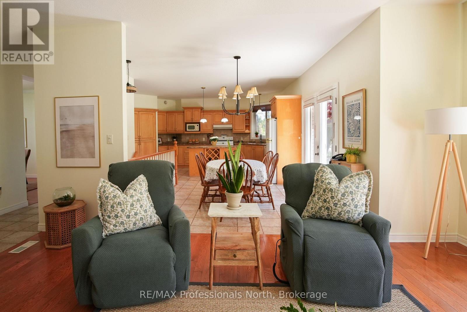 9883 GRAHAM ROAD - 15