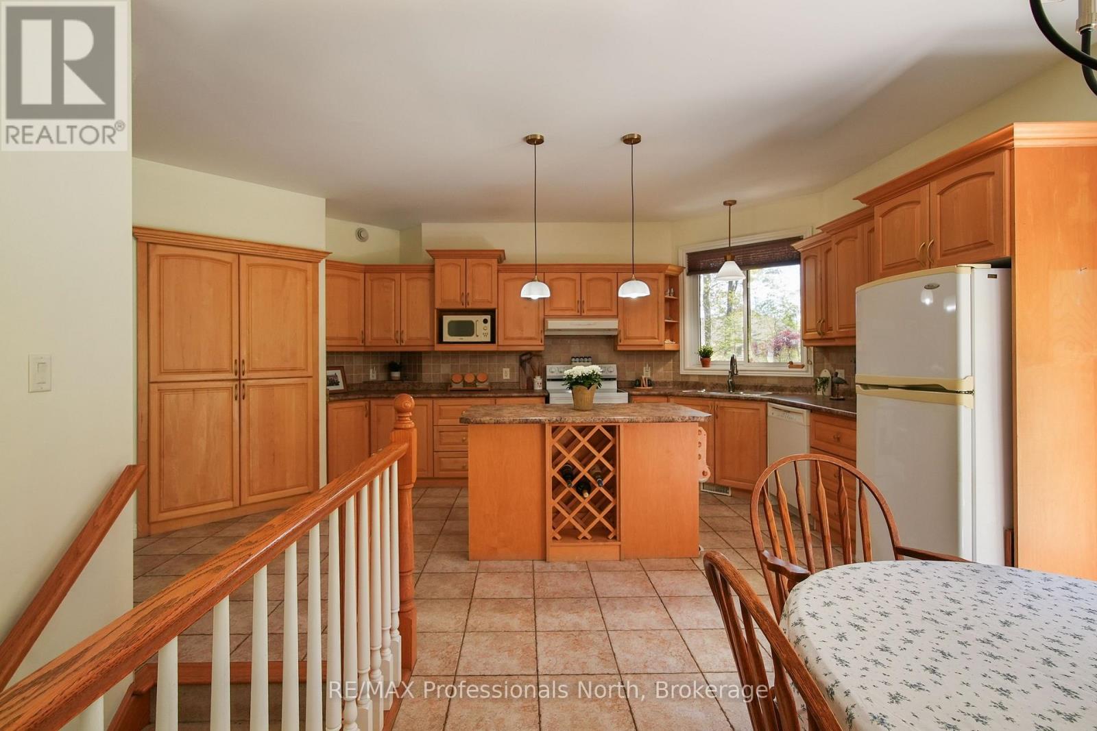 9883 GRAHAM ROAD - 12
