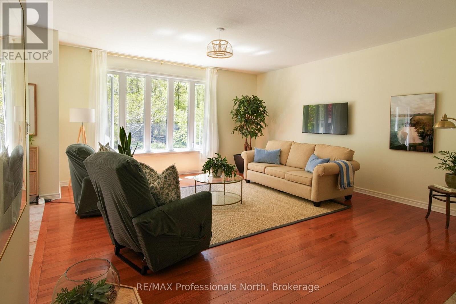 9883 GRAHAM ROAD - 17