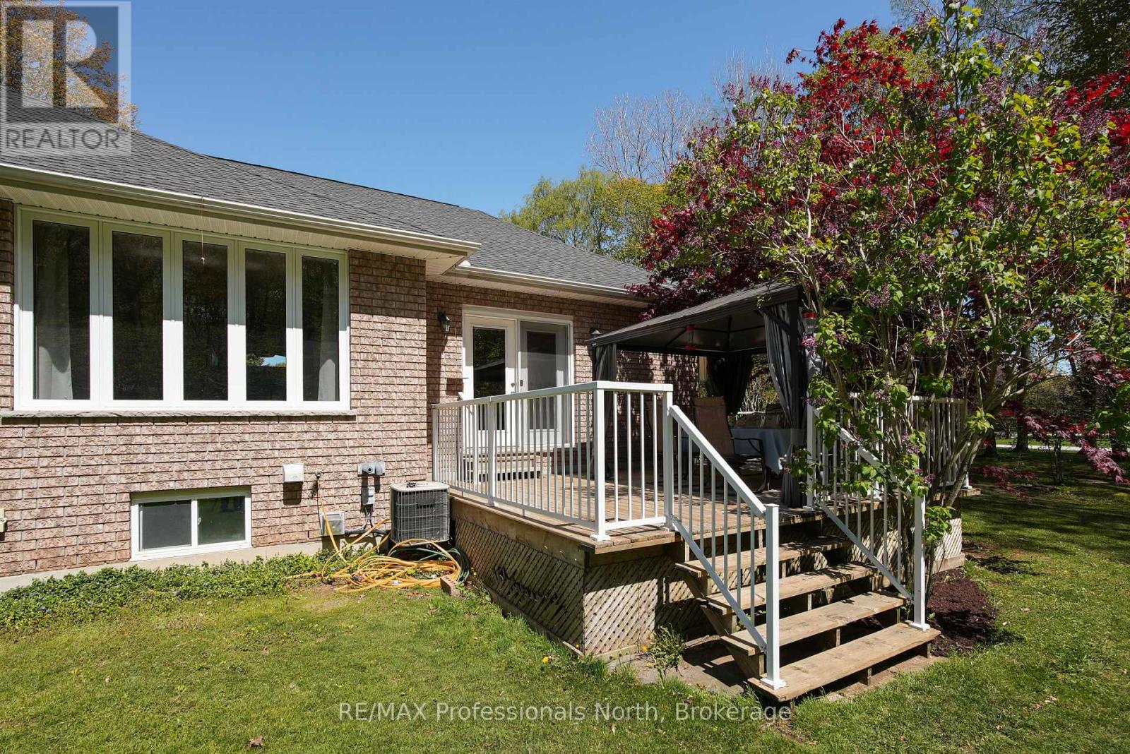 9883 GRAHAM ROAD - 31