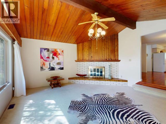 2241 ROBERTS ROAD, Powell River